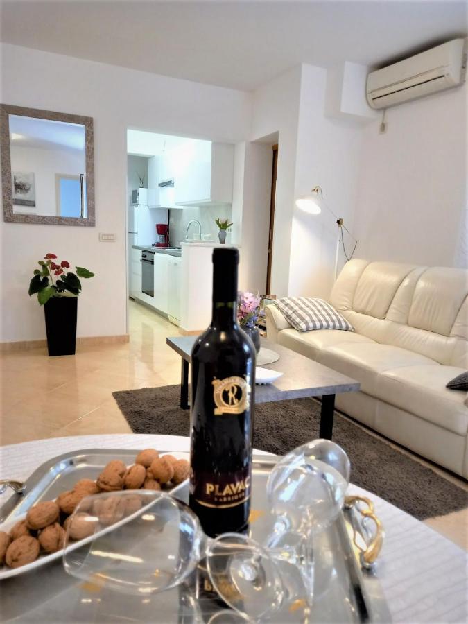 פורץ Melody Apartment מראה חיצוני תמונה